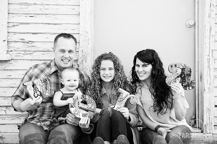 Santa Clarita Family Portraits Photography by Tara Rochelle